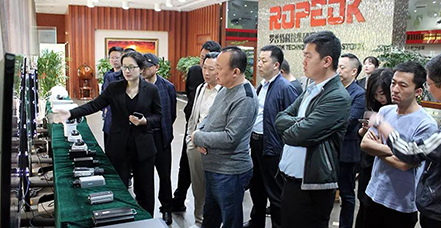 临夏市委政法委常务副书记马皋一行莅临罗普特集团调研指导工作