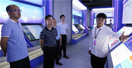 厦门大学生命科学学院党委书记张明智一行赴罗普特集团调研考察