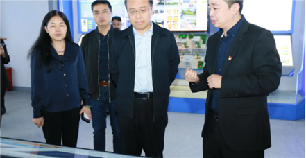 云南省保山市委常委、副市长贾德忠一行莅临罗普特科技集团考察指导