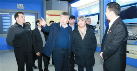 中国工程院吾守尔·斯拉木院士、谭建荣院士一行莅临罗普特集团参观指导