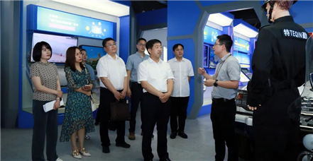 内蒙古兴安盟委副书记、盟政法委书记李洪才一行莅临罗普特集团考察指导