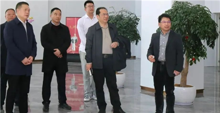 重庆市江津区副区长熊伟一行莅临罗普特集团考察指导