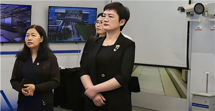 厦门火炬高新区党工委委员、纪工委书记陈静玲一行莅临罗普特集团调研指导