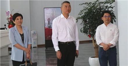 浙江省丽水市委常委、莲都区委书记张壮雄，莲都区政府副区长龚淑娟一行莅临罗普特集团考察指导