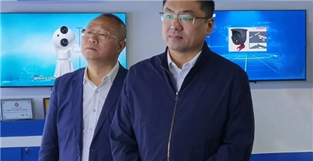 贵州省铜仁市委常委、市人民政府副市长于毅一行莅临罗普特集团上海研发中心考察指导