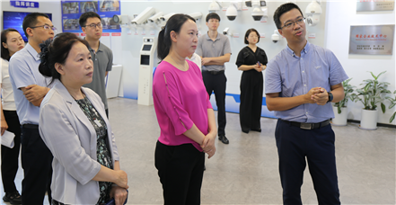 智政共策丨四川省巴中市经开区党工委书记杜晓莉一行莅临罗普特科技集团考察调研